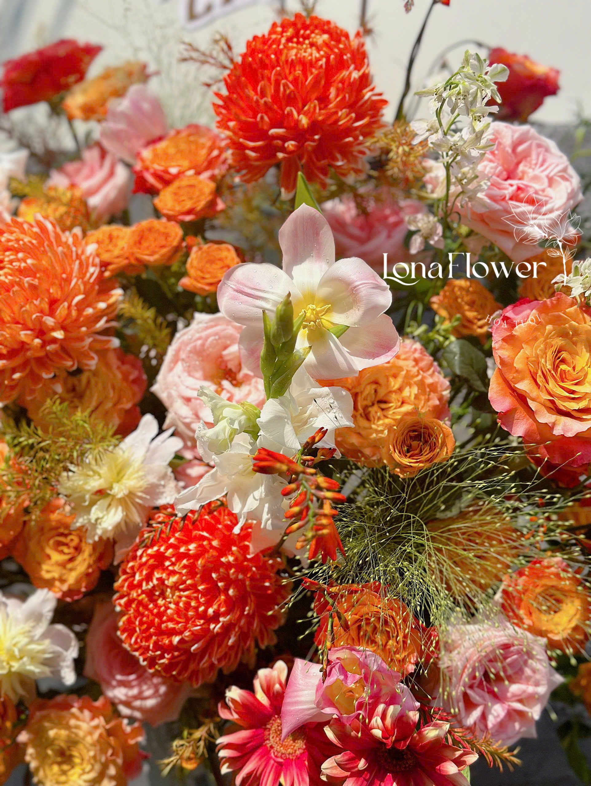 Bình Hoa Cao Cấp Cúc Mẫu Đơn Cam, Hồng Spirit & Tulip - Khai Trương/Kính Mừng Sinh Nhật Sang Trọng 🍊🧡