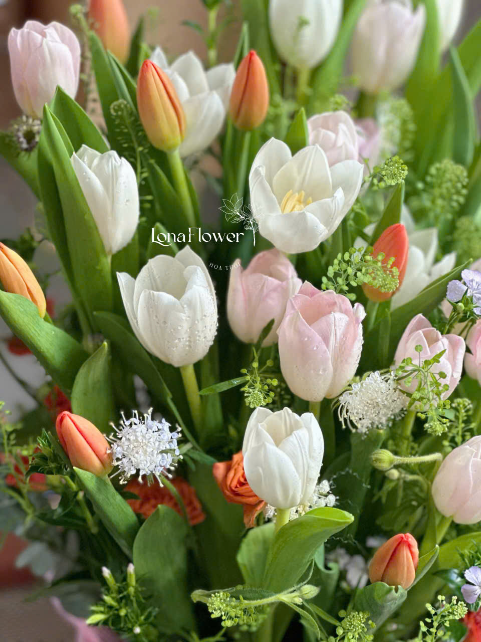Hộp Hoa Tulip "Sắc Màu Hạnh Phúc" 🌷 - Hồng, Cam & Trắng