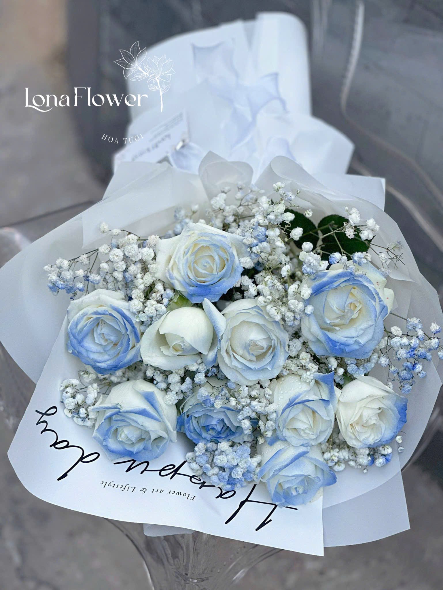 BH-161  Bó Hoa Hồng Xịt Xanh & Baby Trắng - Lãng Mạn & Thanh Khiết 💙🤍
