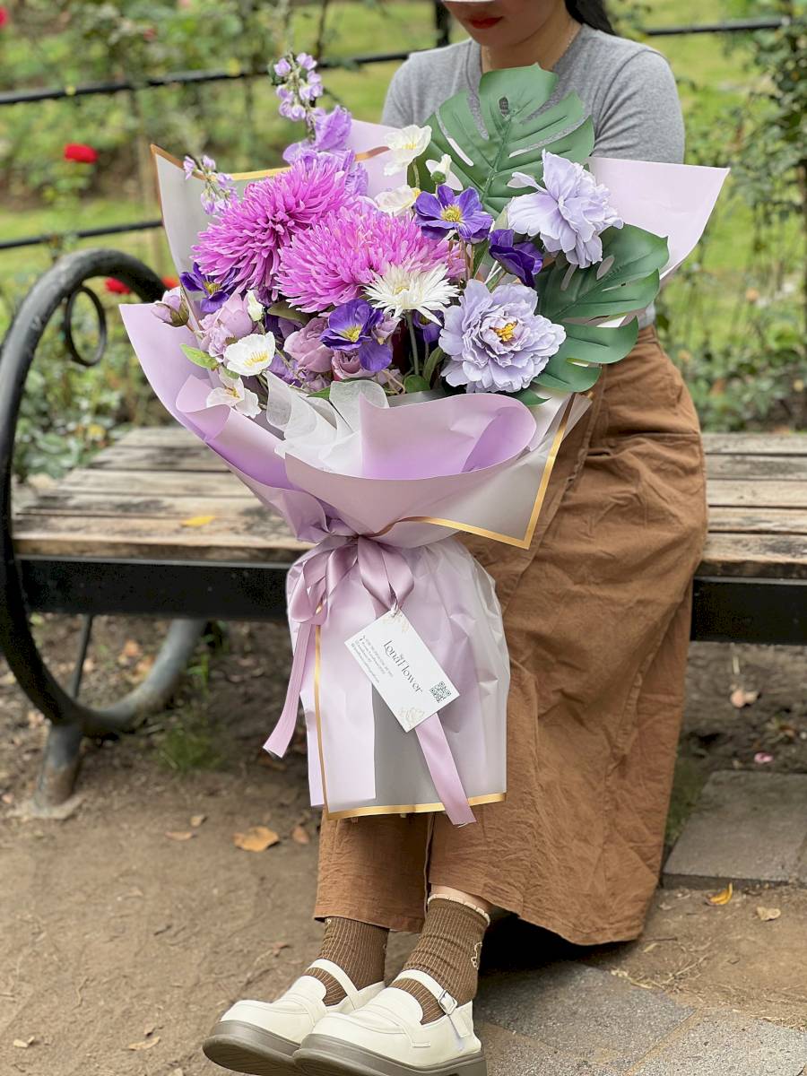 Hoa lụa mix tone tím