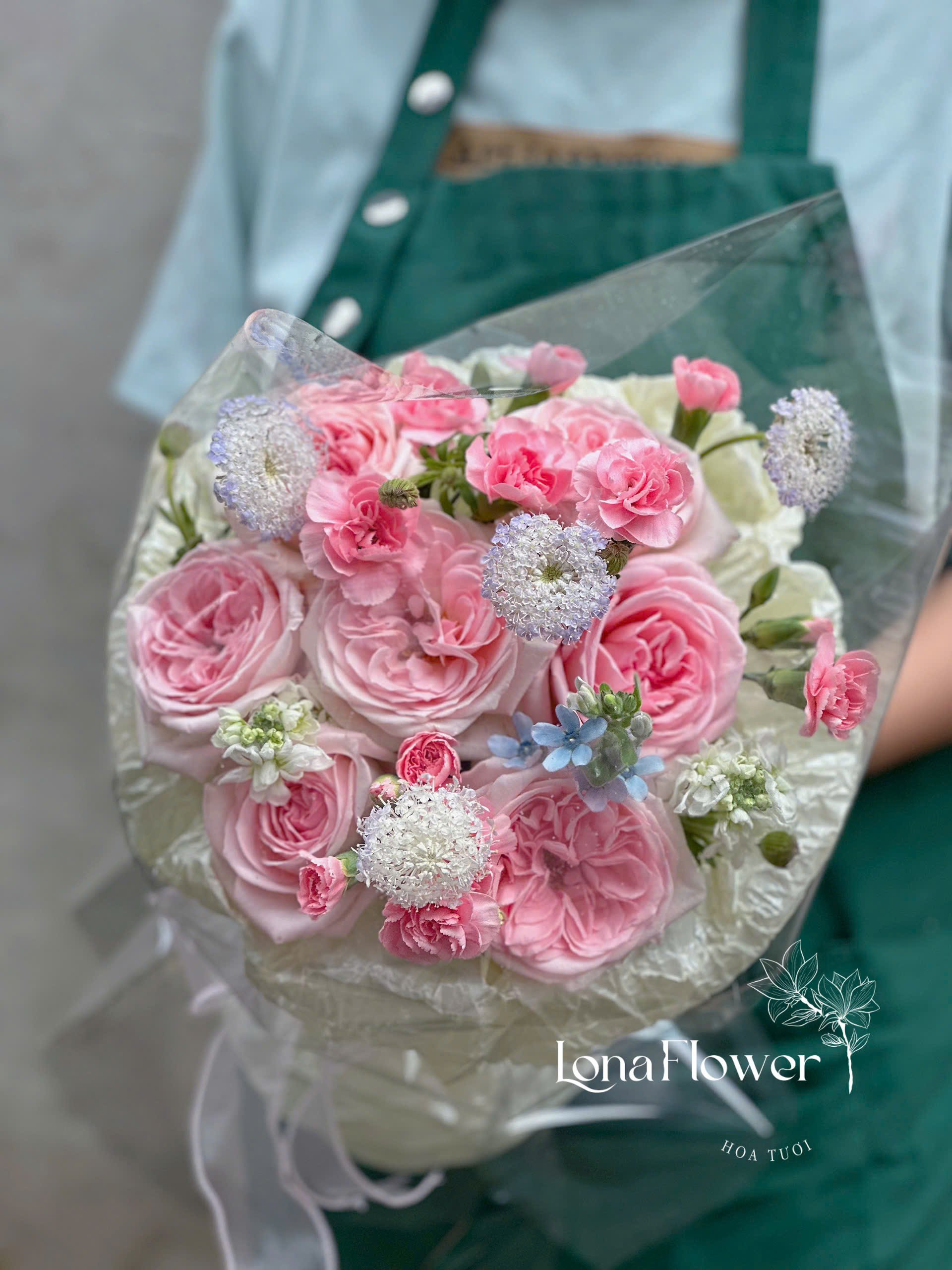 Bó Hoa Hồng & Cẩm Chướng Tone Hồng Trắng Pastel | Quà Tặng Ngọt Ngào