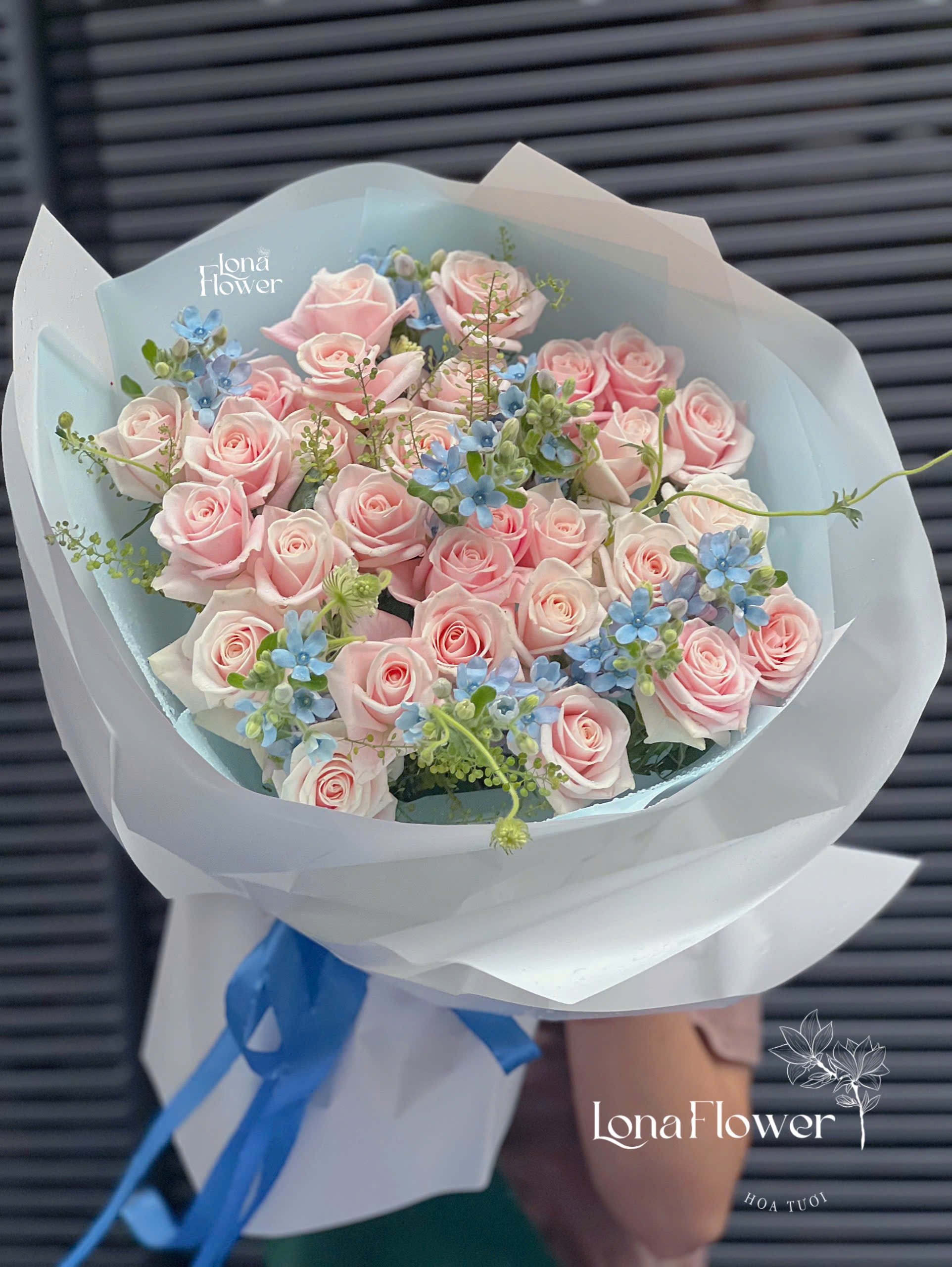 BH-021 Bó Hoa Hồng Phấn & Sao Xanh Tone Hồng Xanh Pastel | Quà Tặng Dịu Dàng Lãng Mạn
