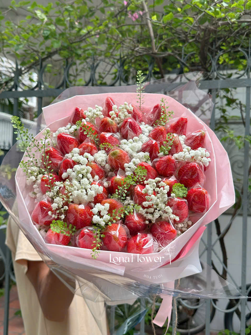 Bó Hoa Quả Dâu Tây & Baby Trắng Đáng Yêu 🍓💖✨